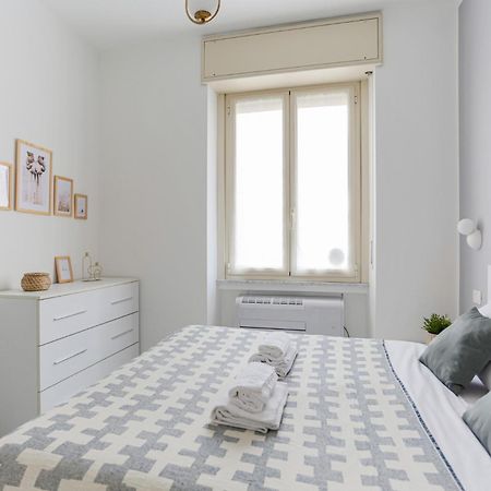The Best Rent - Bright Two-Bedroom Apartment In Central Station Area Milan Extérieur photo